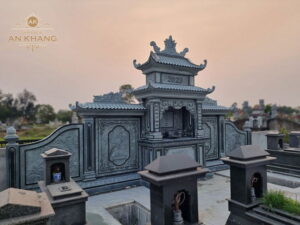 Lăng Thờ cánh đá xanh rêu