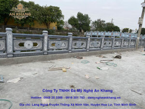 Lan can đá đình làng tại Bắc Ninh