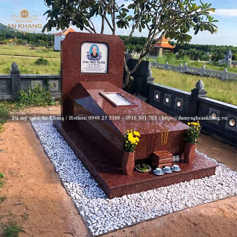 Mẫu mộ đá hoa cương đỏ Bình Định